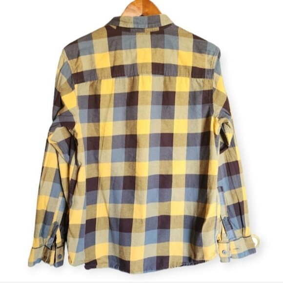 Columbia Mens Out and Back Yellow Checked Button Up Size Small - Picture 2 of 6